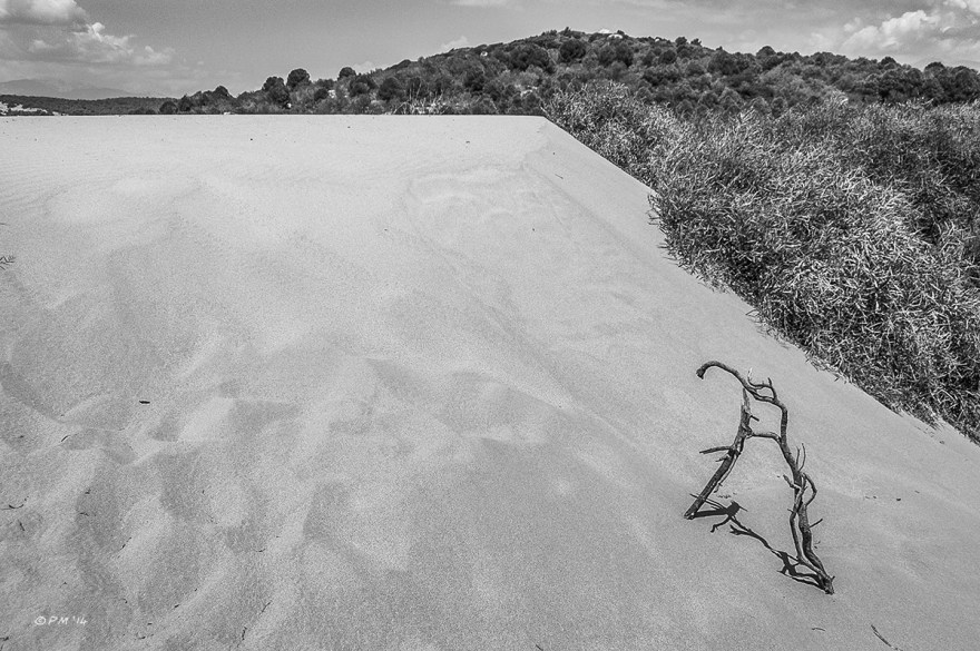 Sand Dune on Gelemiş Beach with Kursunlutepe Hill in background. Turkey Monochrome Landscape Abstract. P.Maton 09/09/2014 eyeteeth.net